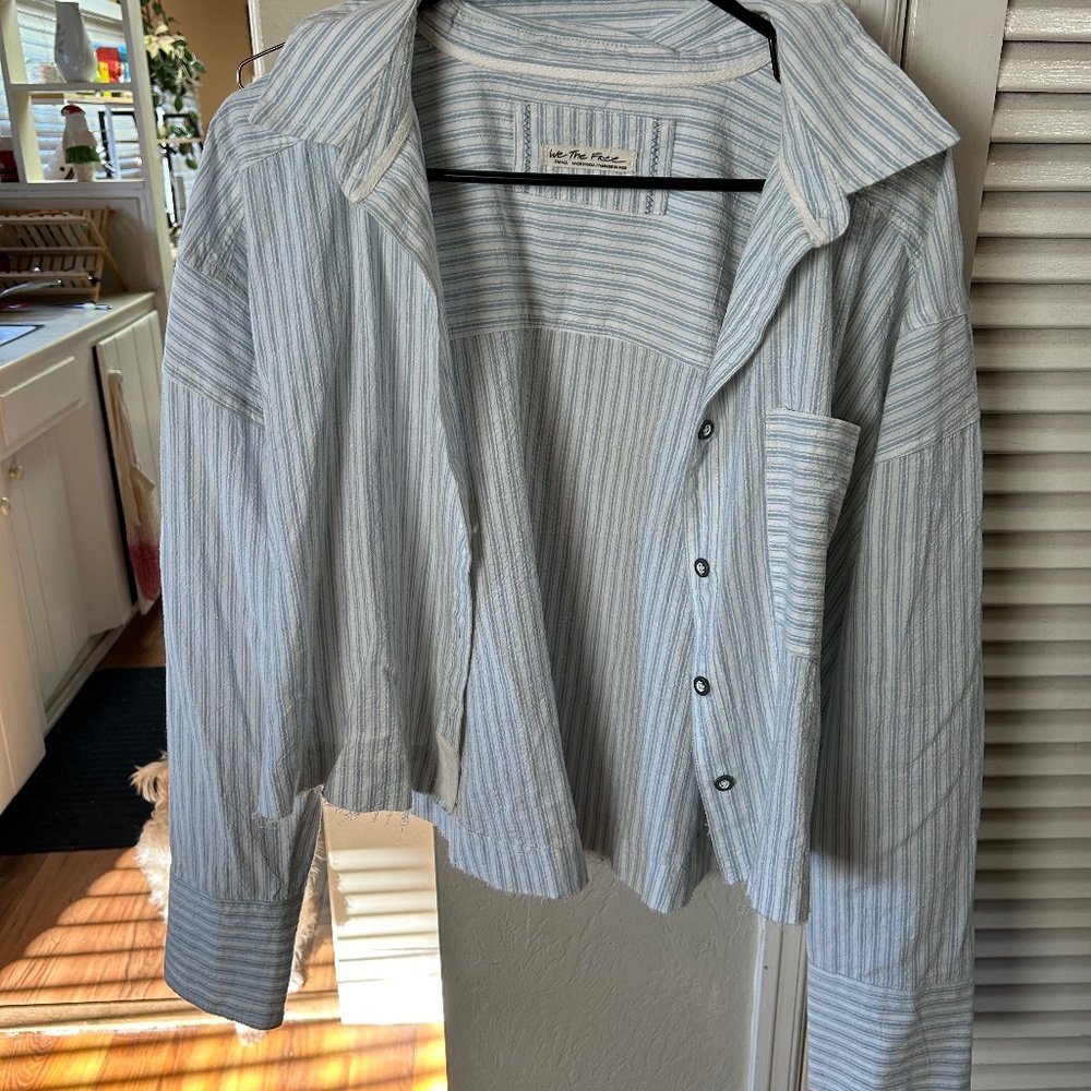 Cropped oversize Free People beach style buttonup